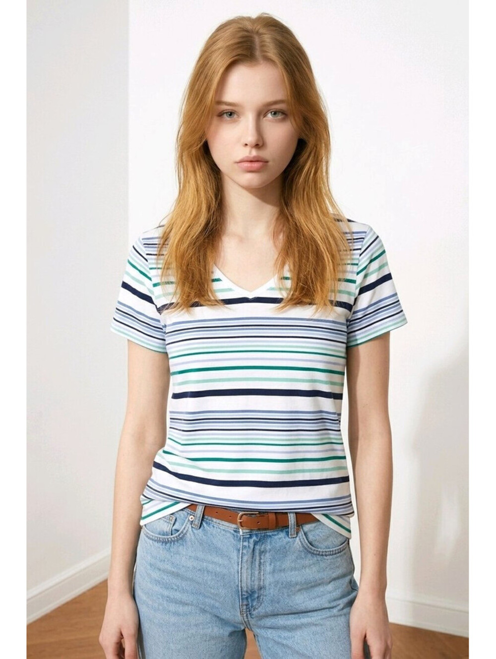 Croft & Barrow Women's Striped V-Neck Classic Tee sz Large